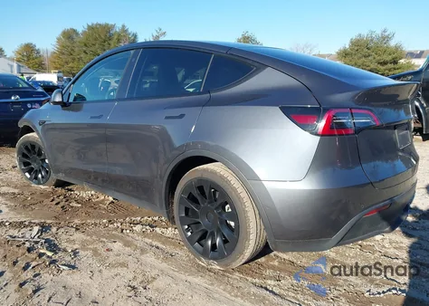 2022 Tesla Model Y Long Range Dual Motor All-Wheel Drive from USA, damaged, VIN 7SAYGDEE1NA009292